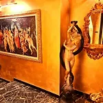 Botticelli Отель для свиданий