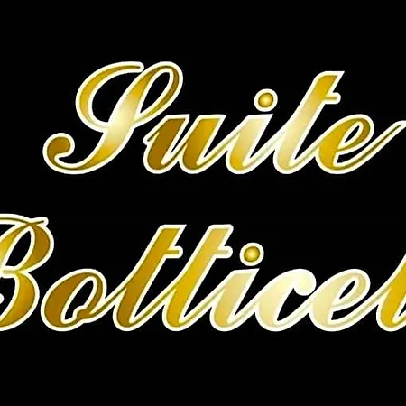 Love hotel Botticelli