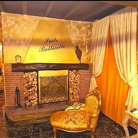 Love hotel Botticelli *