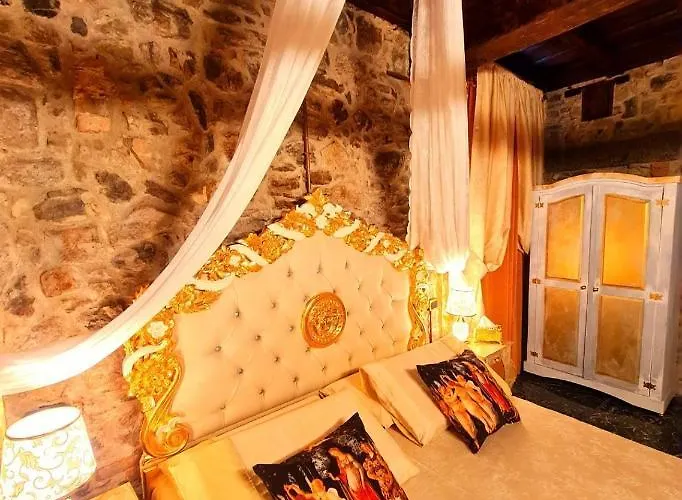 Botticelli Отель для свиданий *