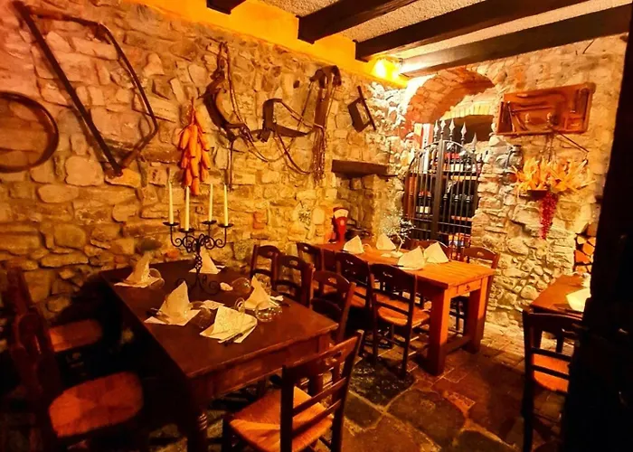 بيت الحب Botticelli Albavilla