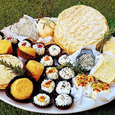 Botticelli Love hotel *