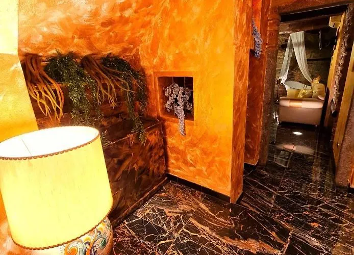 Yetişkin Oteli Botticelli *