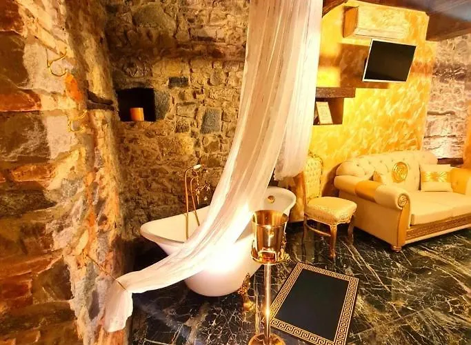 Botticelli Yetişkin Oteli *